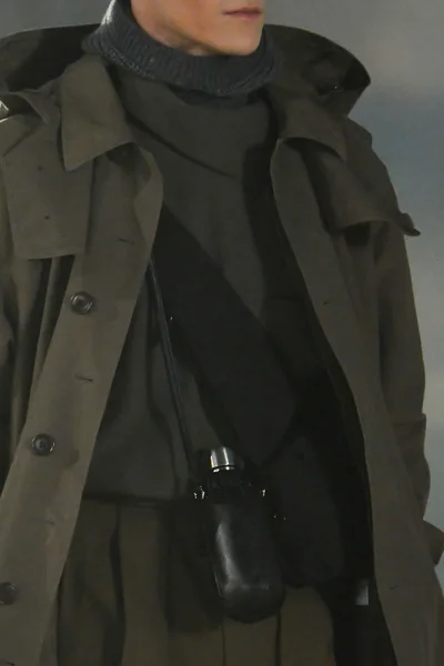 Look 8